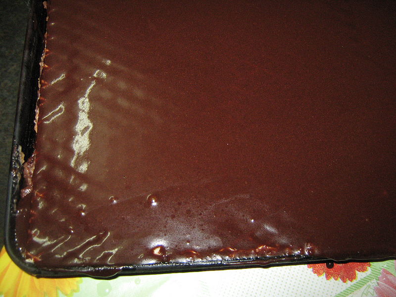 Fisier:Prajitura glazurata.JPG