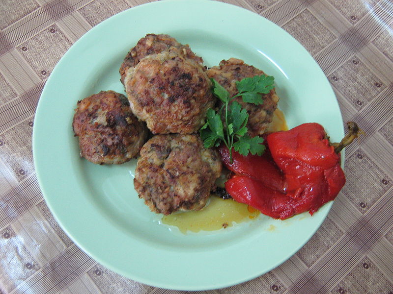 Fisier:Chiftele de carne.jpg