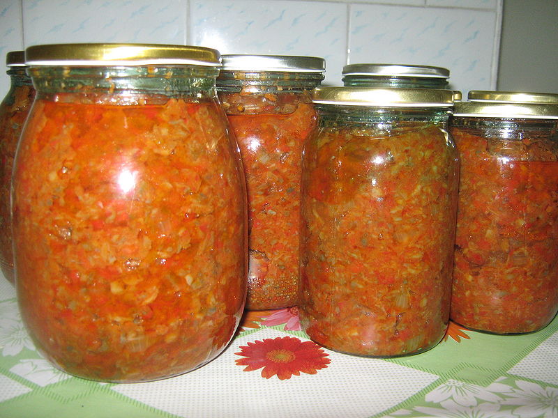 Fisier:Zacusca din ciuperci.JPG