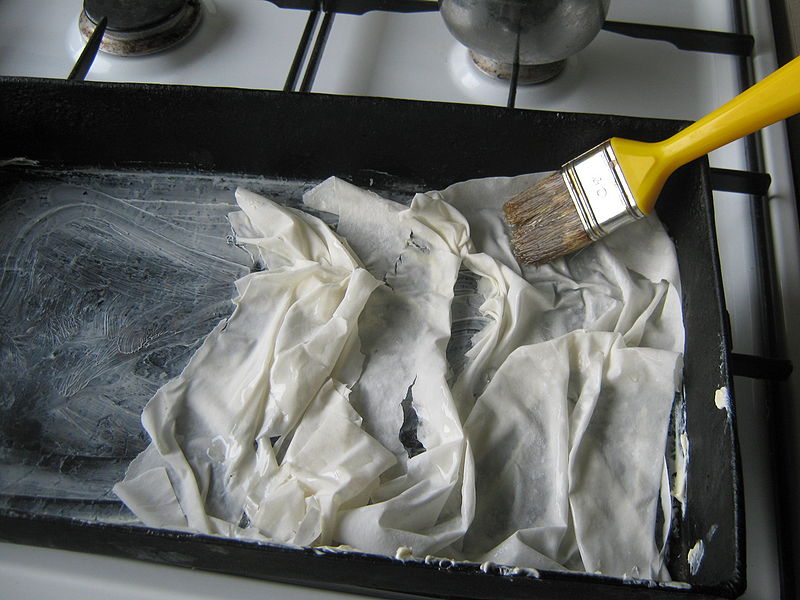 Fisier:Foaia de placinta incretita.jpg