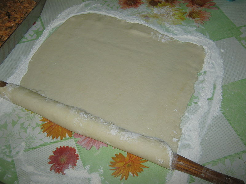 Fisier:Intindere foaie.JPG