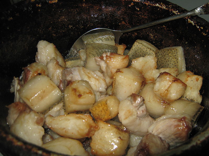 Fisier:Slanina taiata.JPG