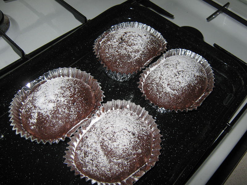 Fisier:Briose pufoase 9.jpg