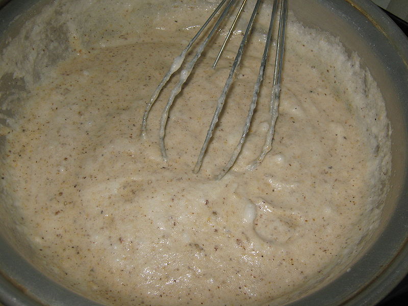 Fisier:Aluatul pentru blat.JPG