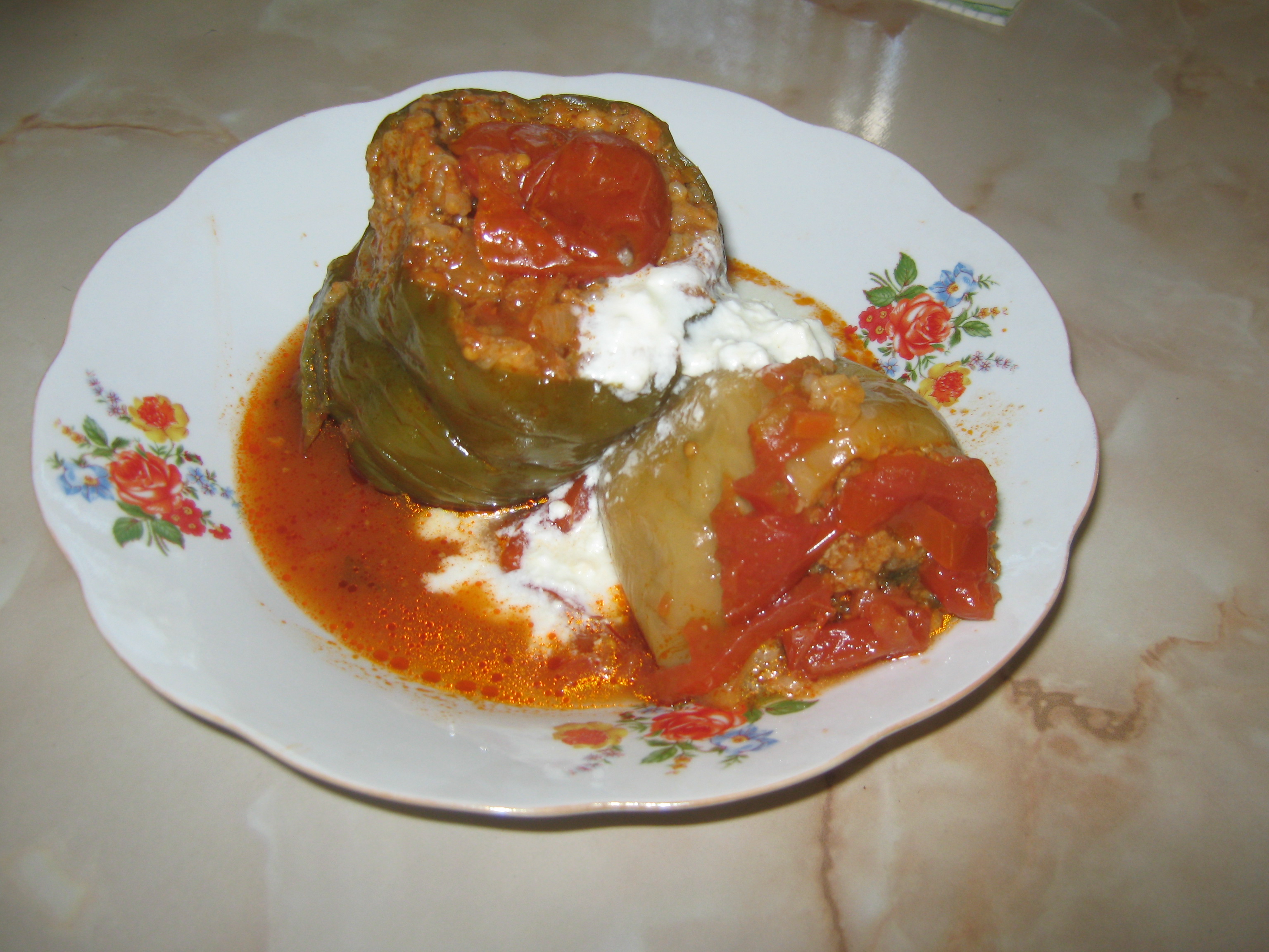 Ardei umpluti cu carne 4