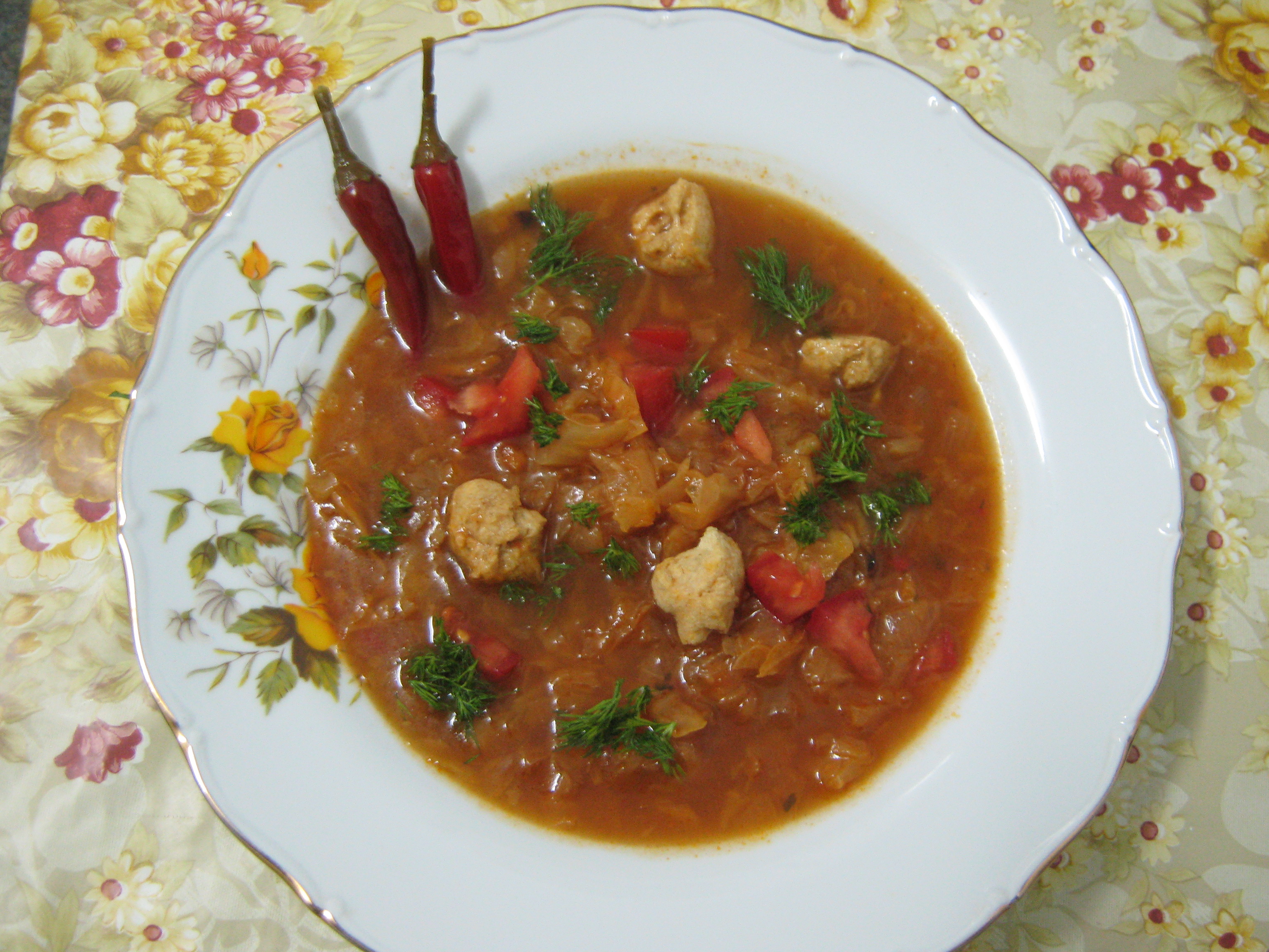 Bors de varza dulce si cuburi de soia