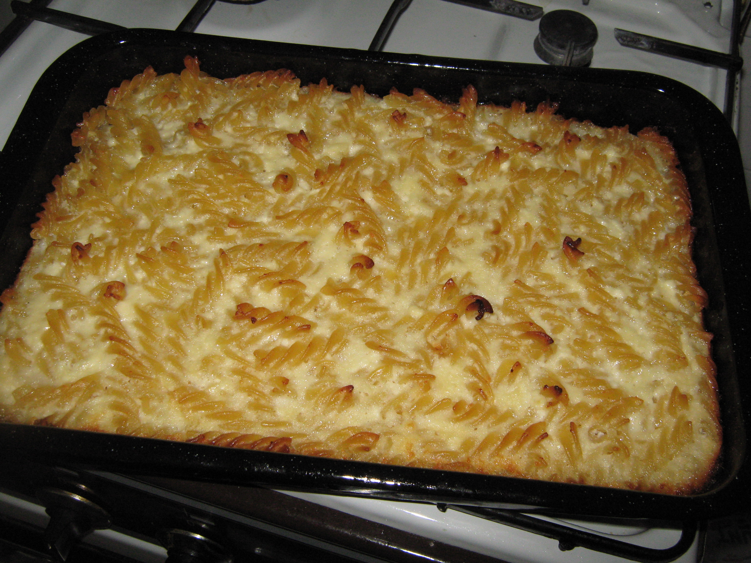 Budinca dulce de paste si branza