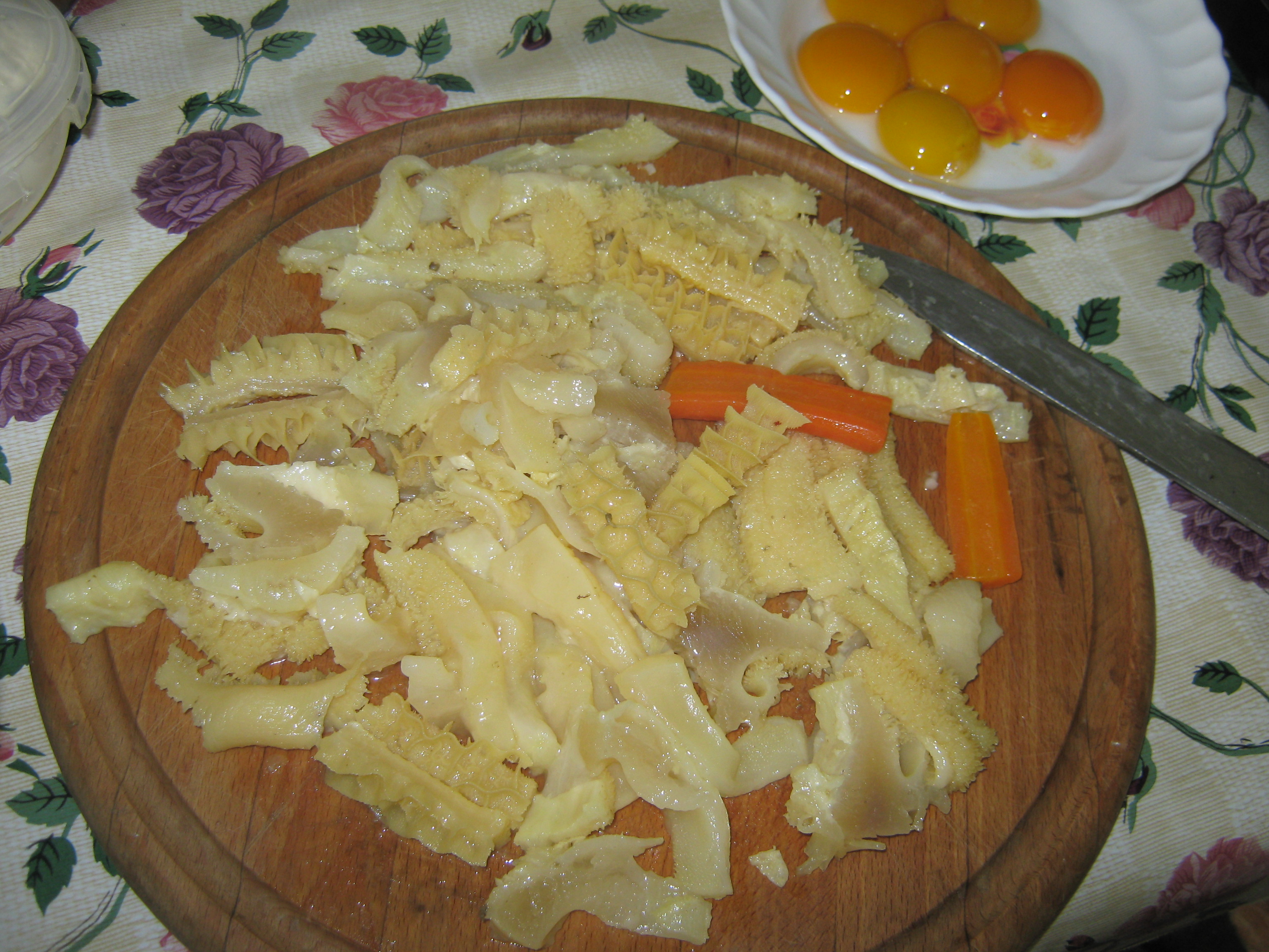 Burta taiata franjuri