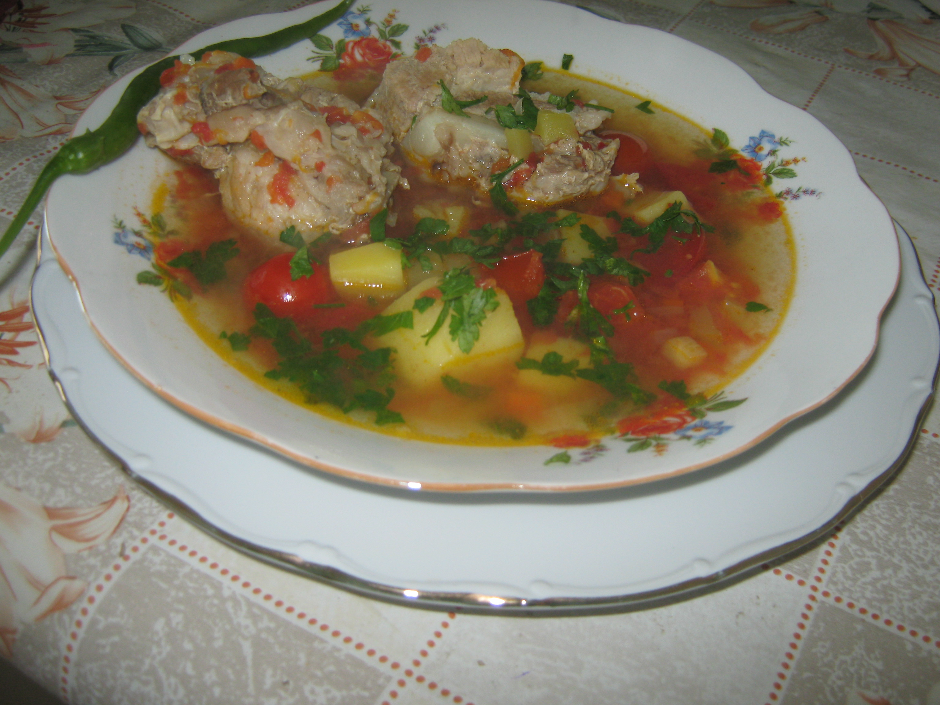 Ciorba taraneasca din coasta de porc