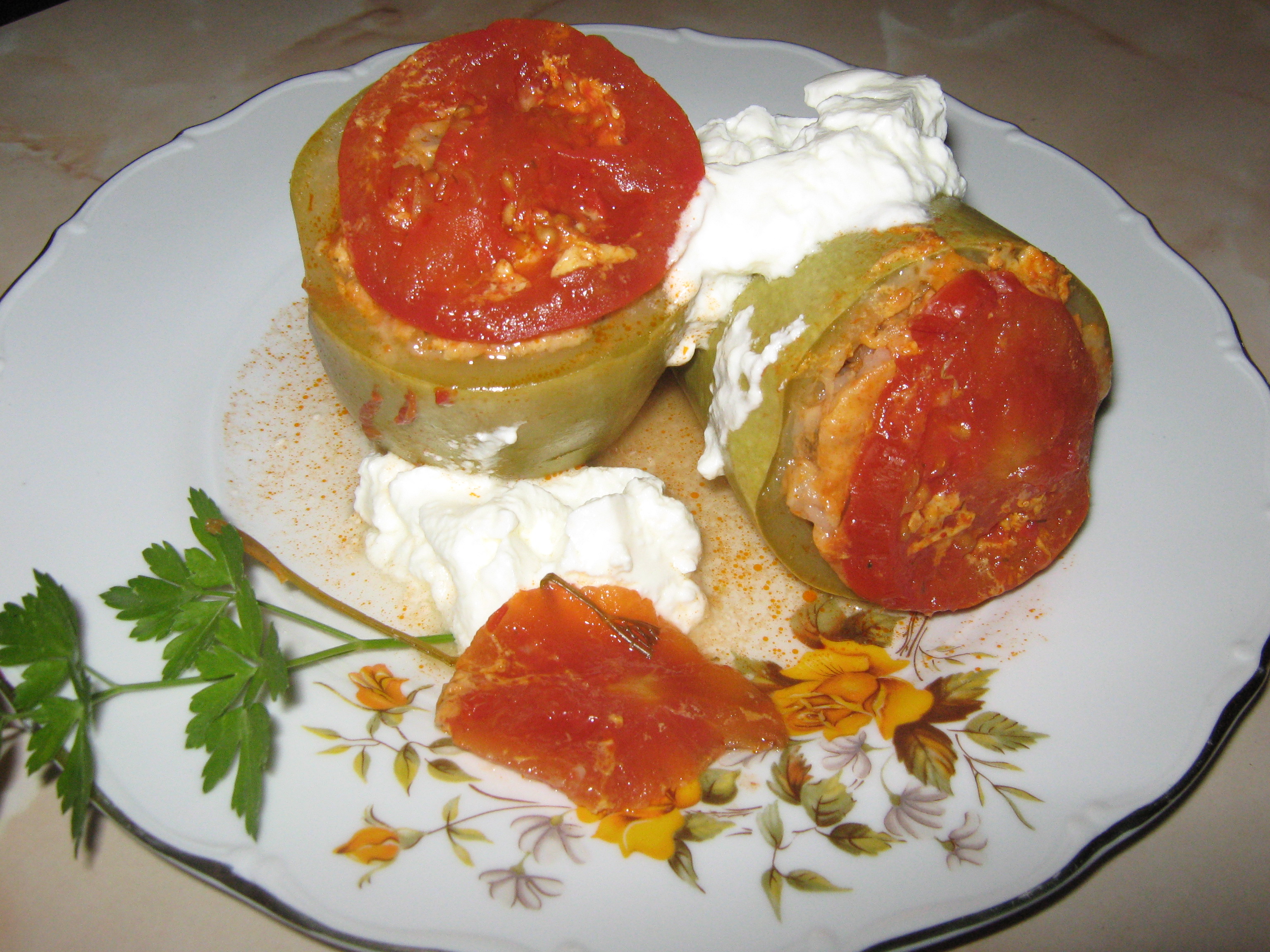 Dovlecei umpluti cu carne 3
