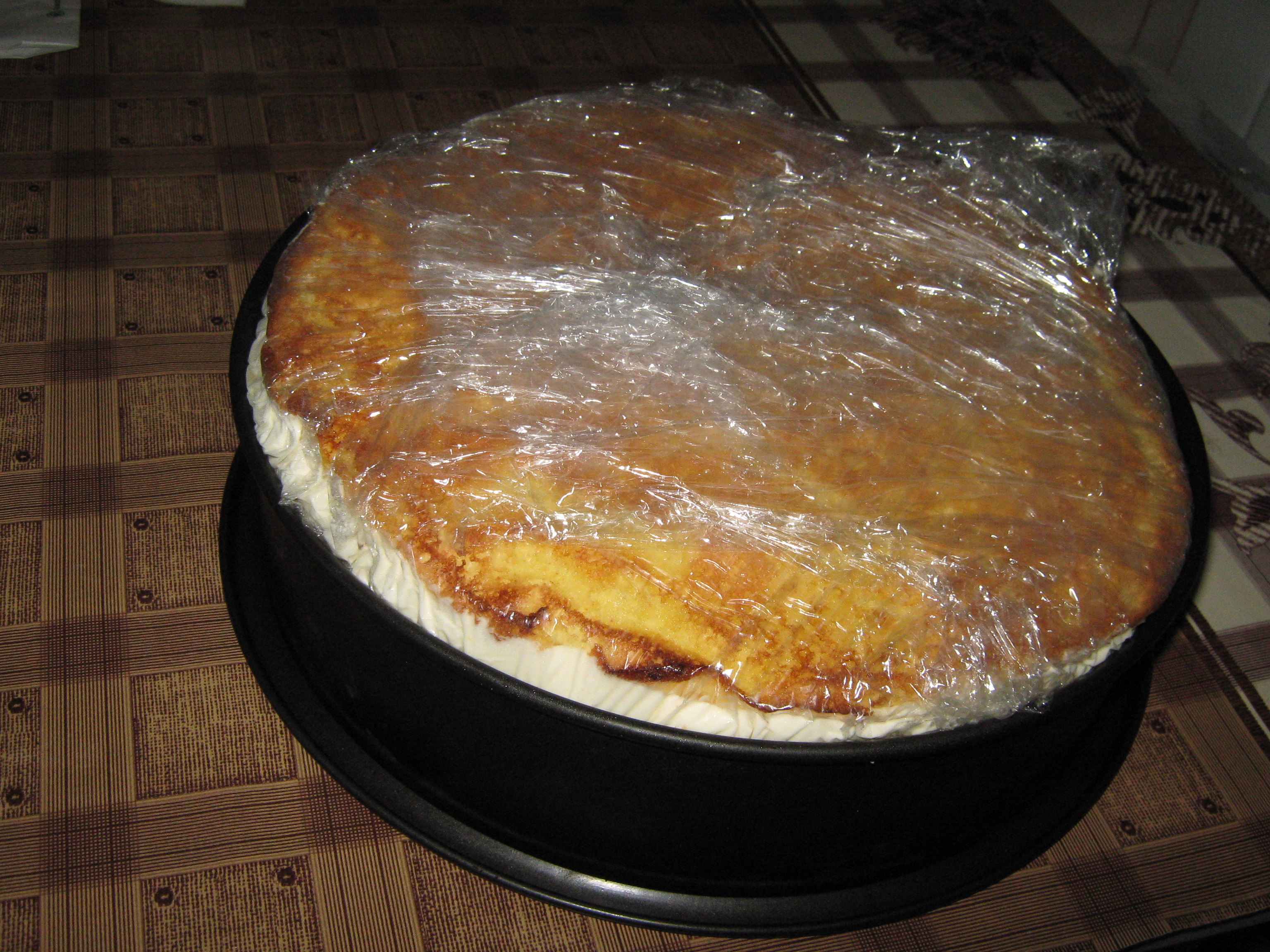 Prajitura/Tort cu fructe si frisca