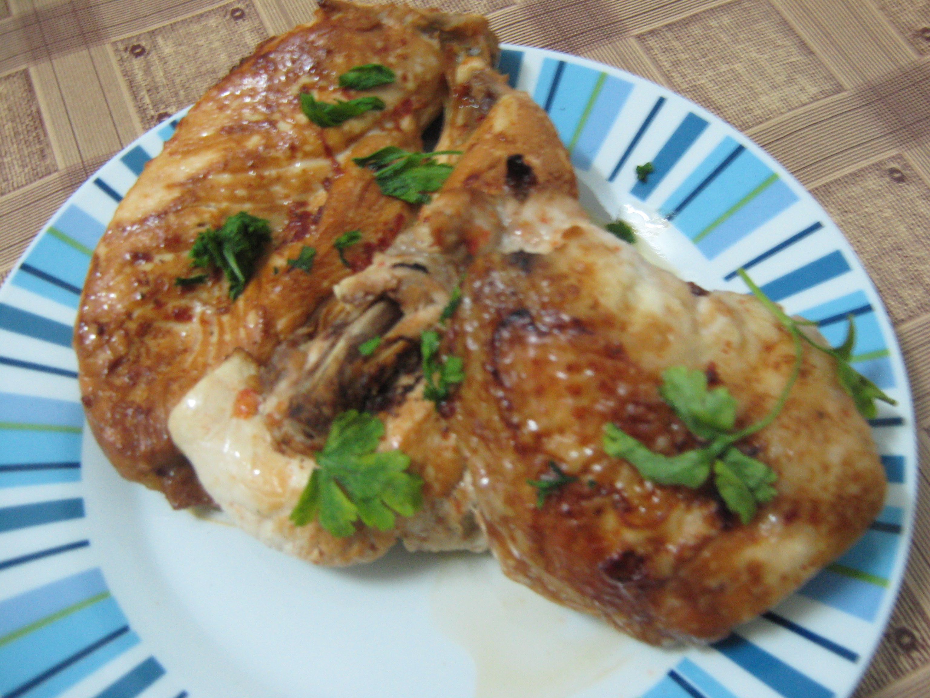 Piept de pui in unt3