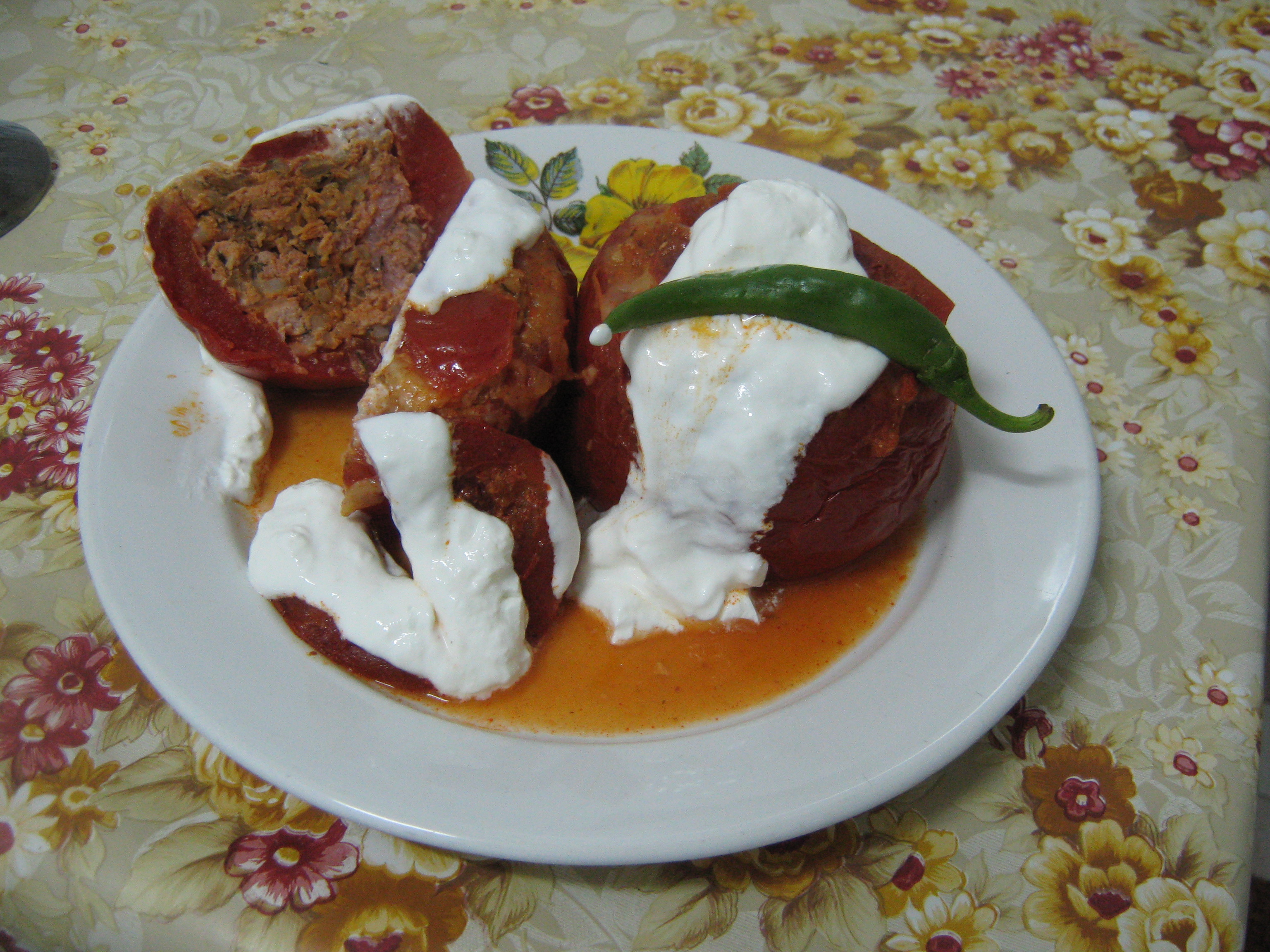 Rosii umplute cu carne