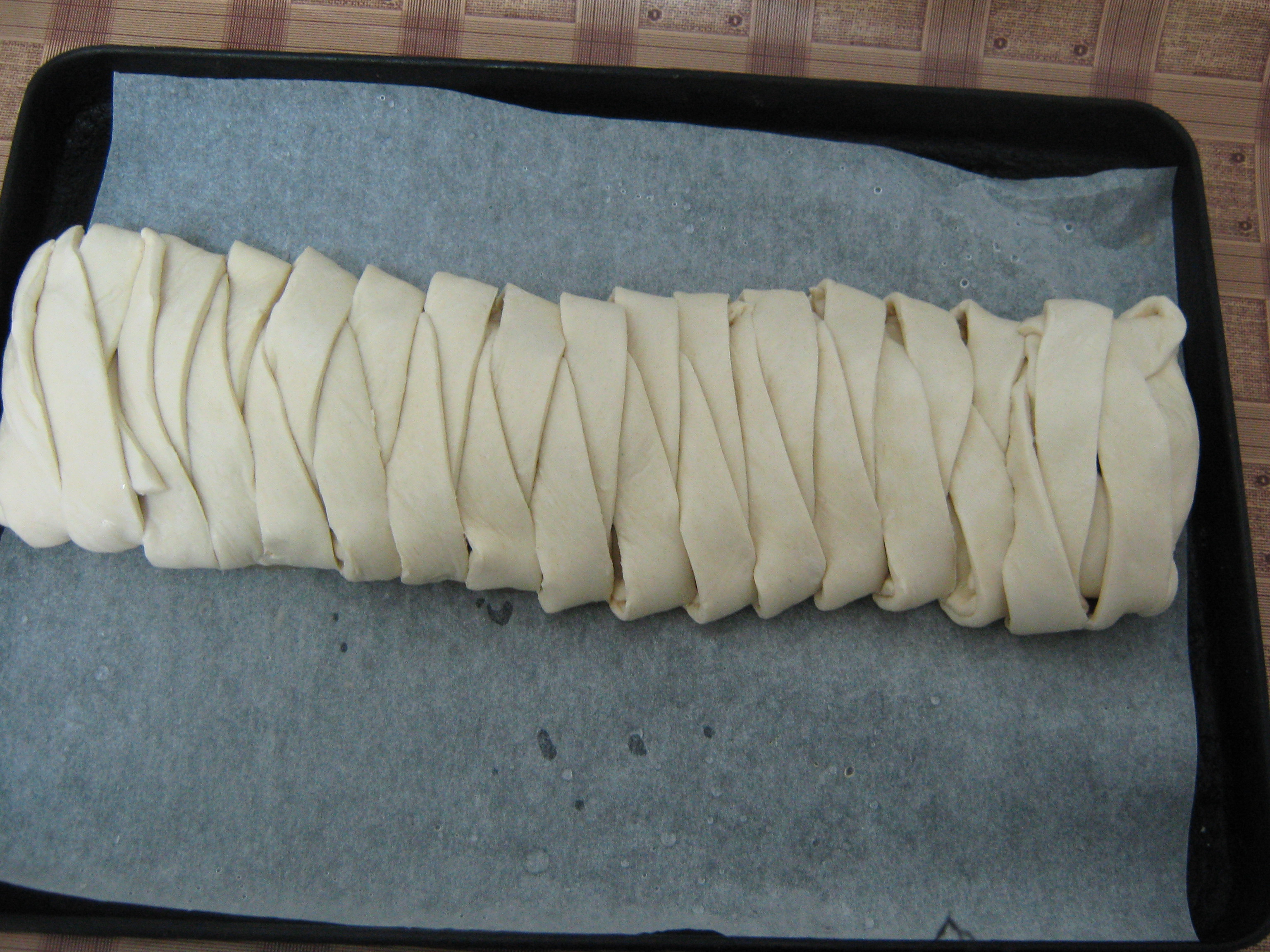 Strudel cu mere 2