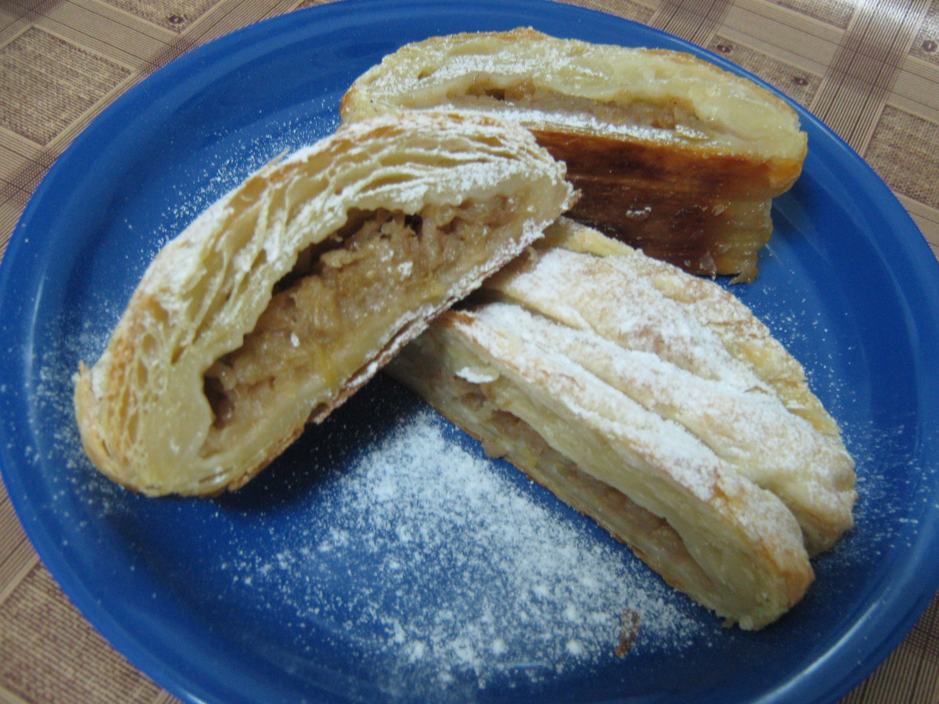 Strudel cu mere 4