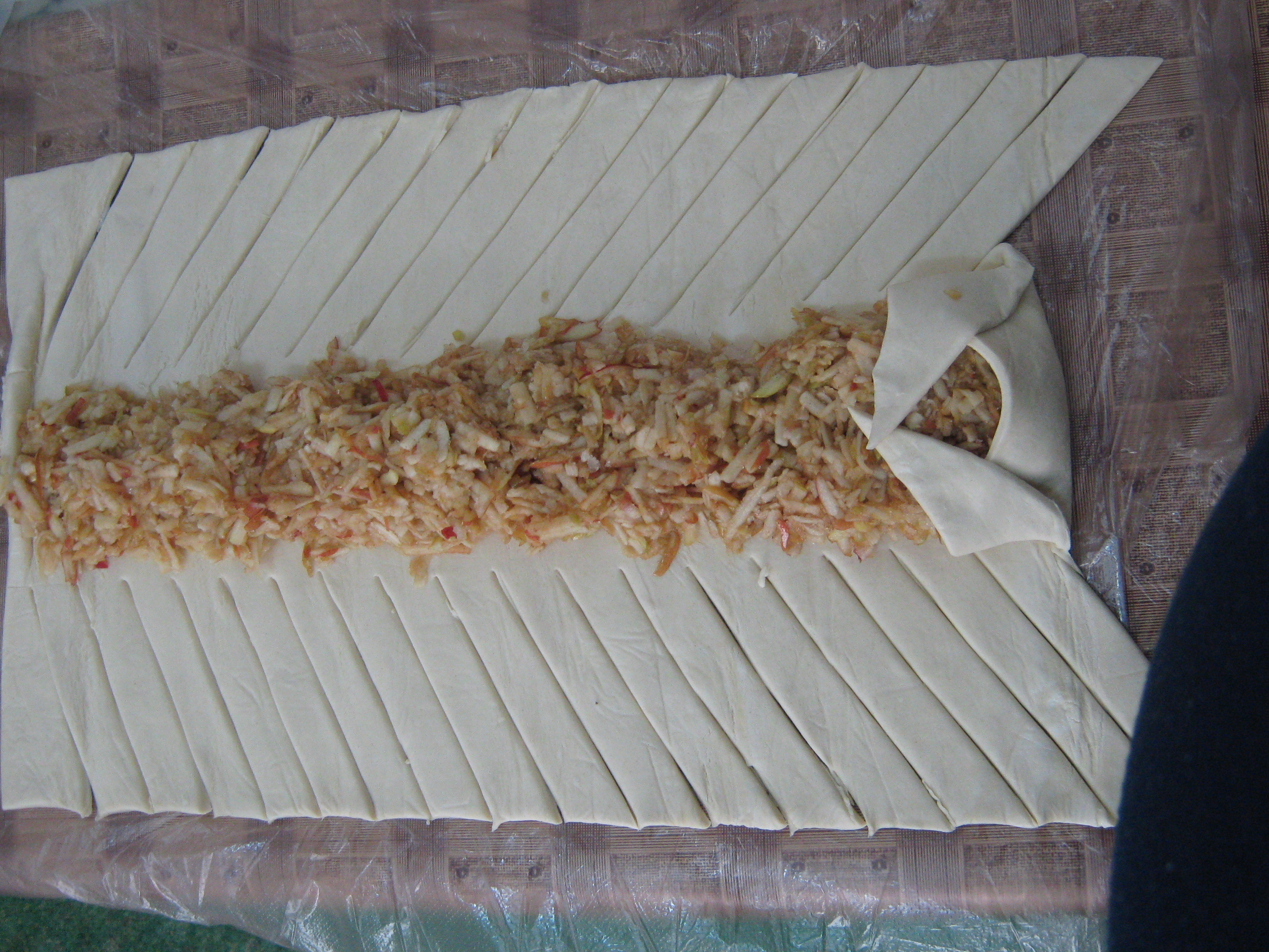 Strudel cu mere1