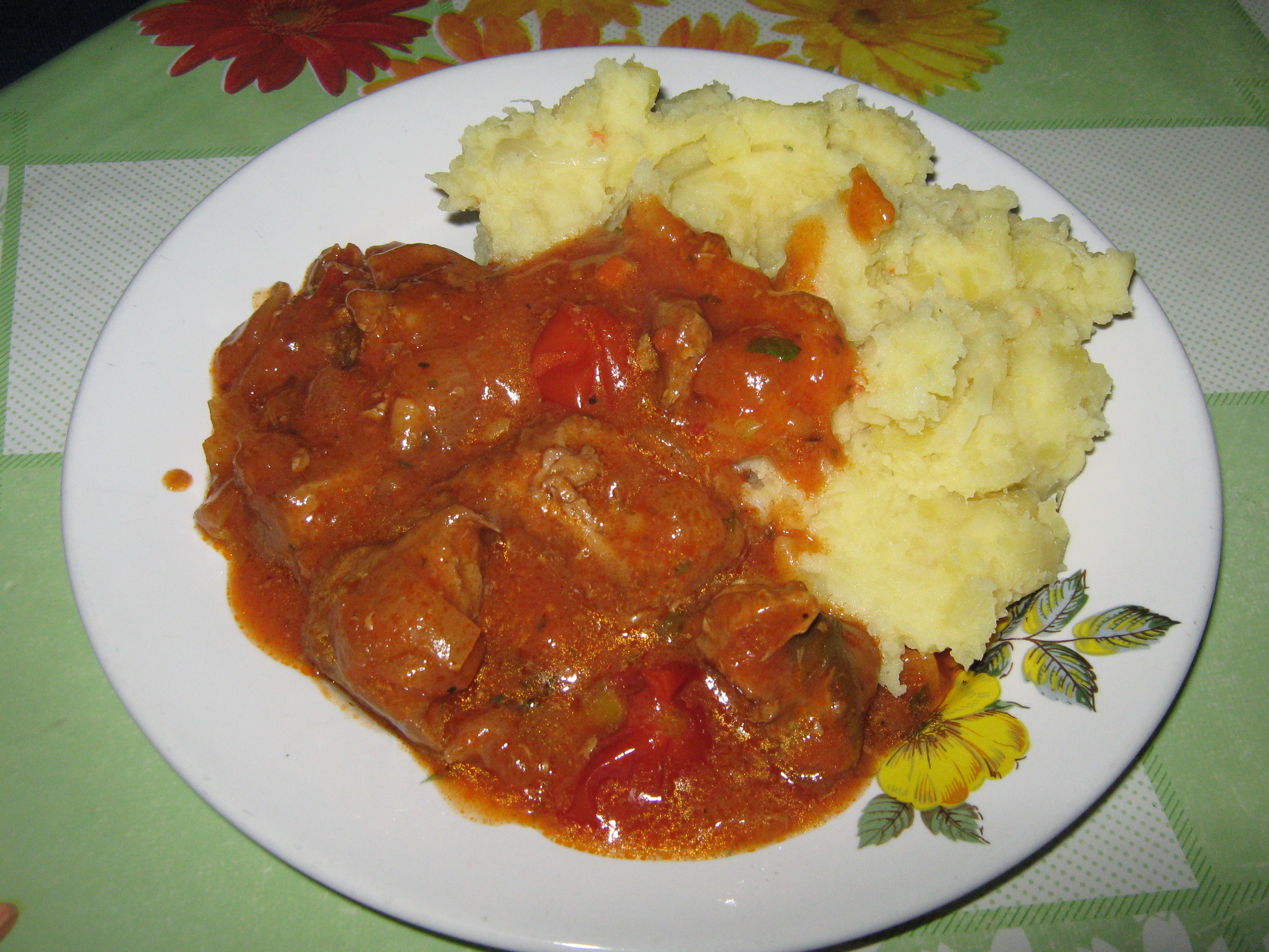 Tocana de ceapa cu carne de vitel