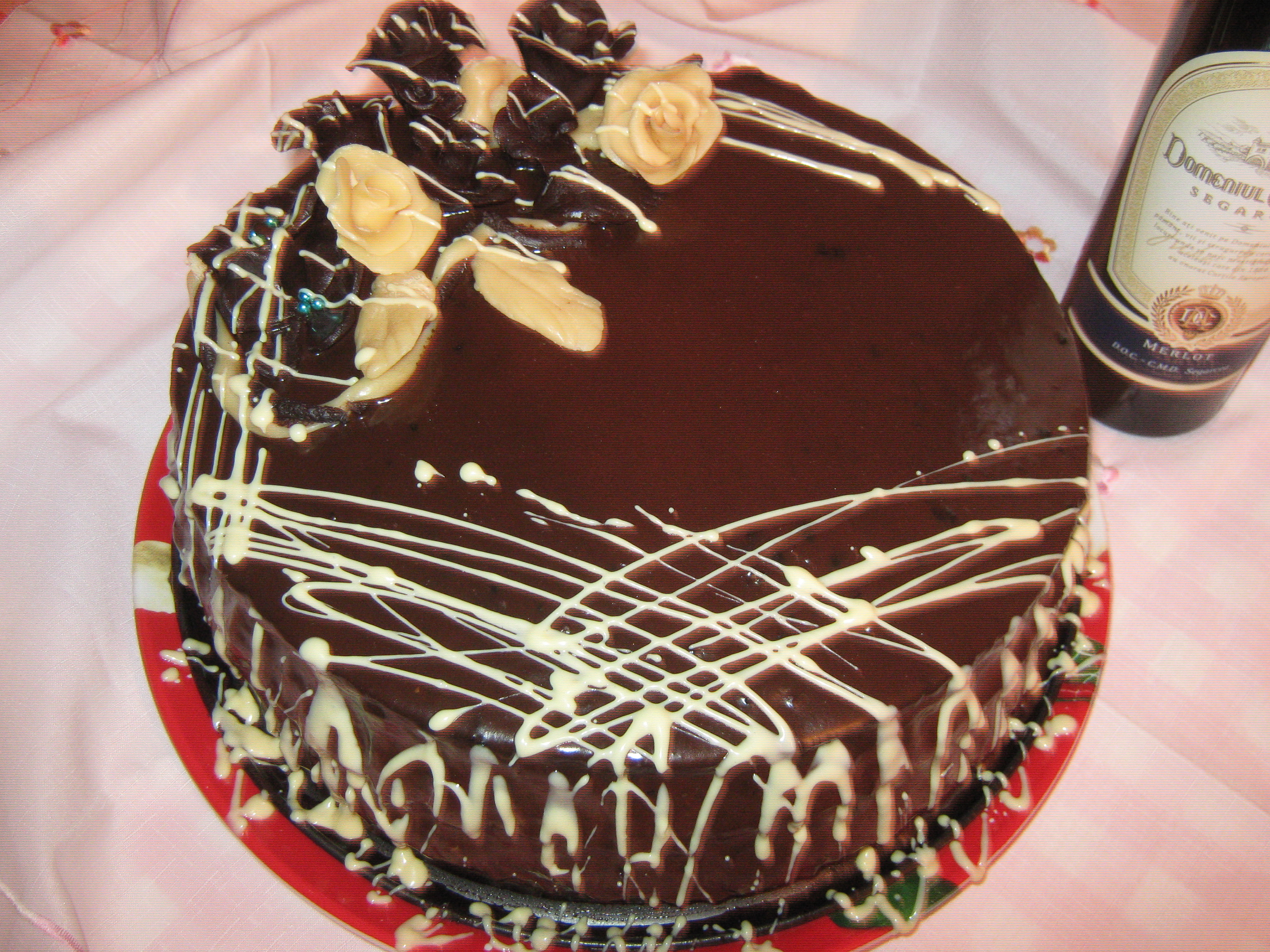 Tort cu nuca si crema ganaj