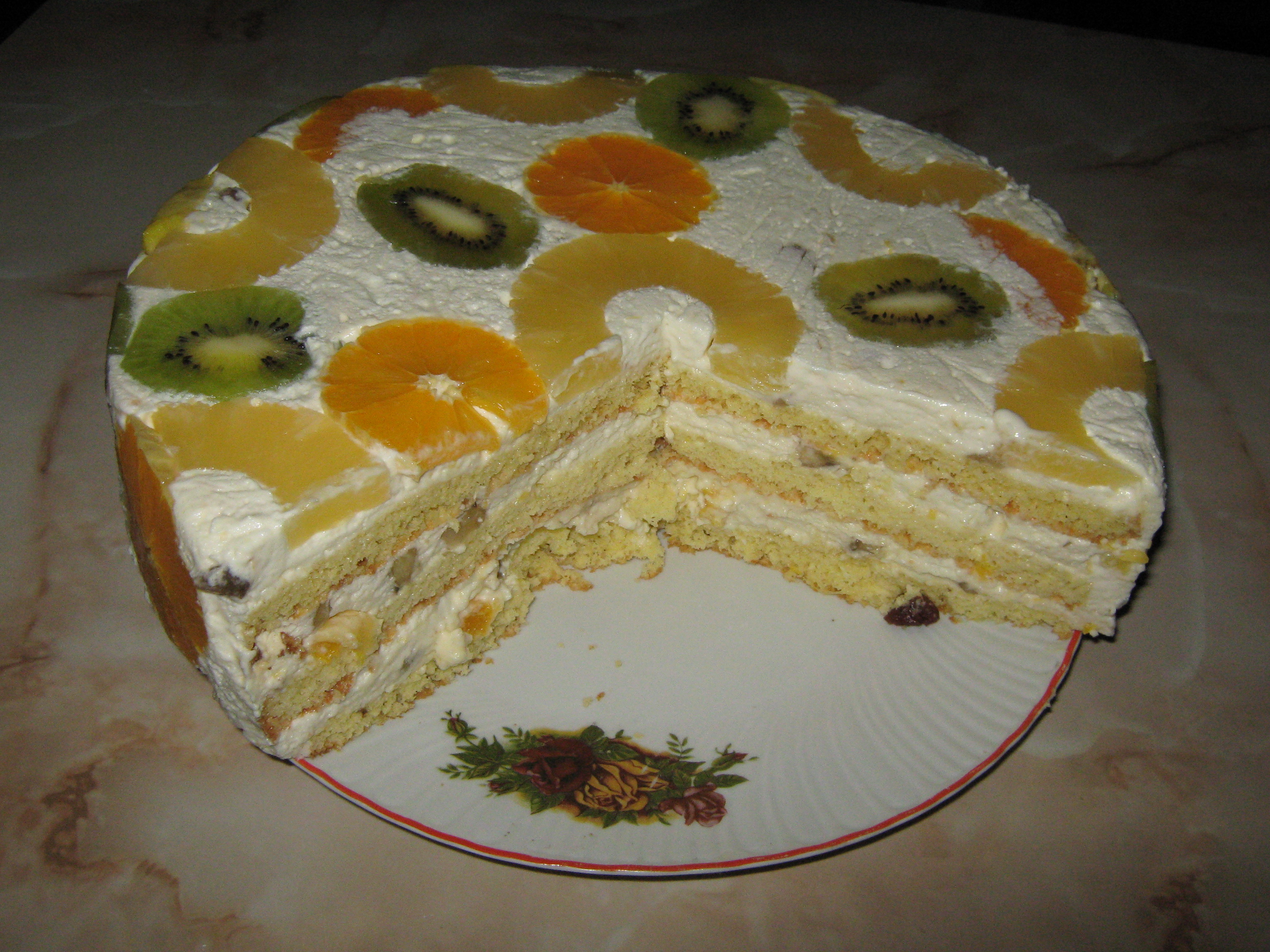 Prajitura/Tort cu fructe si frisca